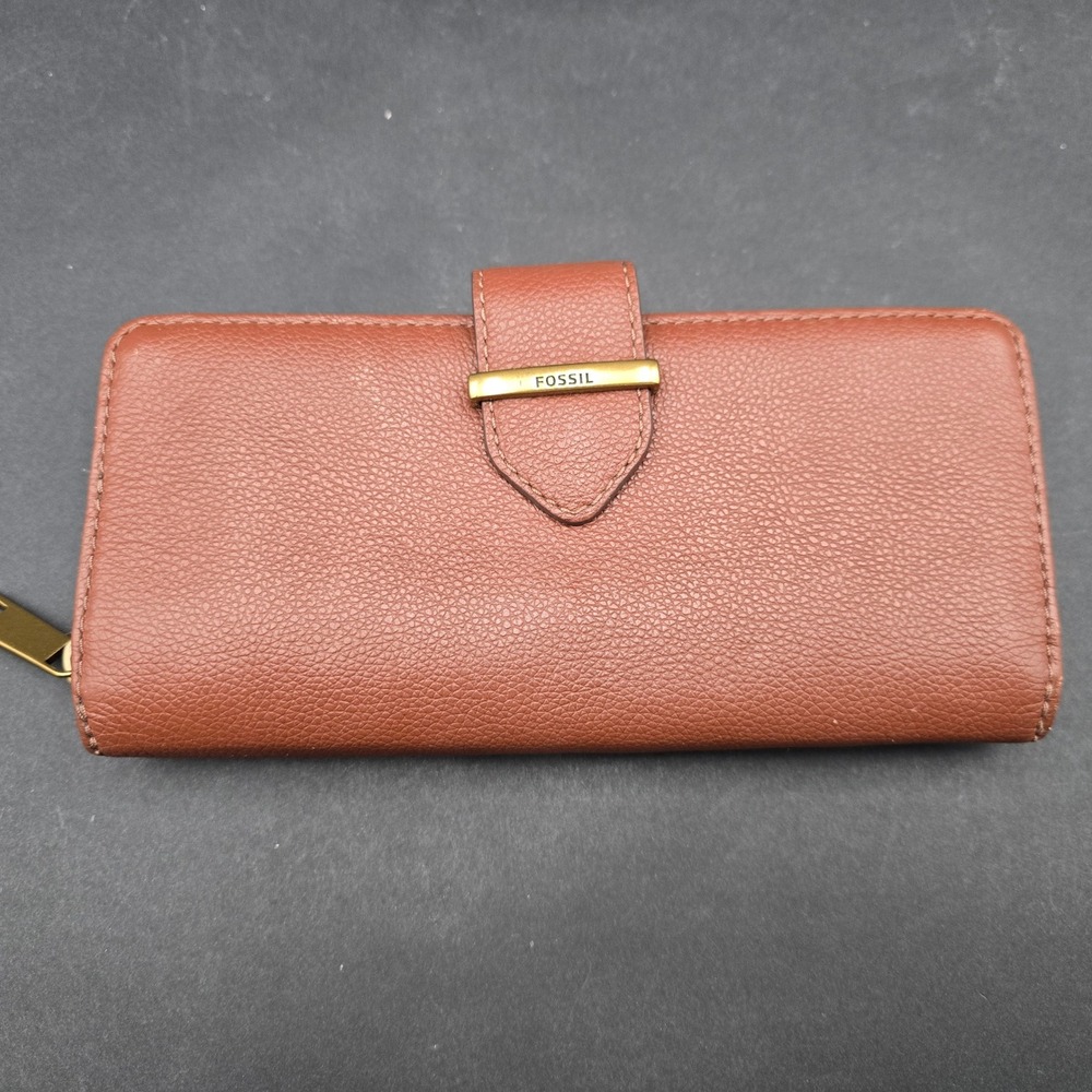 Fossil Madison Brown Pebbled Leather Zip Around Clutch Wallet Brass Hardware